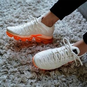 Beautiful! Nike air max vapormax creamsicle orange white plus max men sneakers